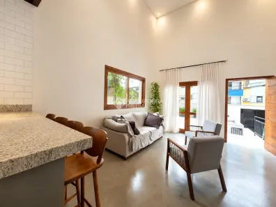 Casa com 3 Quartos à venda, 98m² no Itacorubi, Florianópolis