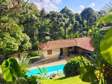 Fazenda/Sítio com 5 Quartos à venda, 6000m² no Recanto dos Lagos, Juiz de Fora