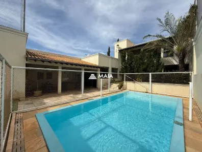 Casa com 4 Quartos à venda, 573m² no Mercês, Uberaba