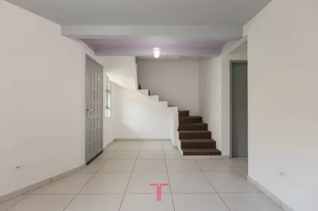 Sobrado com 3 Quartos para venda ou aluguel, 107m² no Campo Comprido, Curitiba