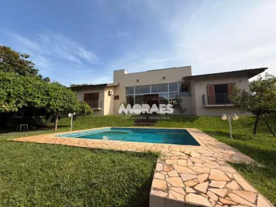 Casa de Condomínio com 4 Quartos à venda, 360m² no Centro, Piratininga