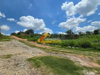 Lote/Terreno à venda, 300m² no Jardim Candidés, Divinópolis