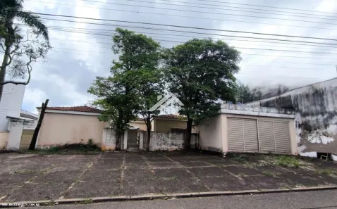 Imóvel Comercial com 4 Quartos à venda, 281m² no Jardim Paulista, Presidente Prudente