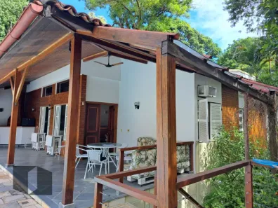 Casa com 3 Quartos à venda, 270m² no Itanhangá, Rio de Janeiro