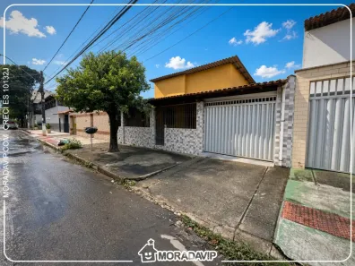 Casa com 3 Quartos à venda, 300m² no São Diogo I, Serra