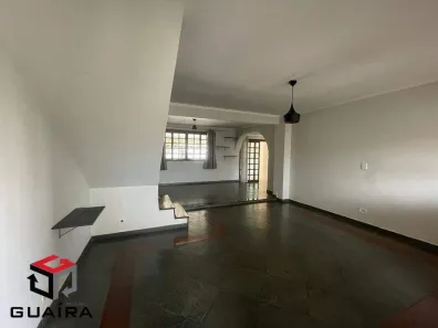 Sobrado com 4 Quartos para alugar, 120m² no Campestre, Santo André
