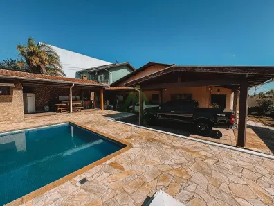 Casa com 3 Quartos à venda, 200m² no Bosque dos Cedros, Nova Odessa
