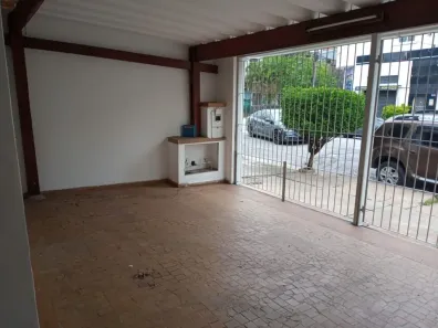 Casa com 2 Quartos para alugar, 123m² no Lapa, São Paulo