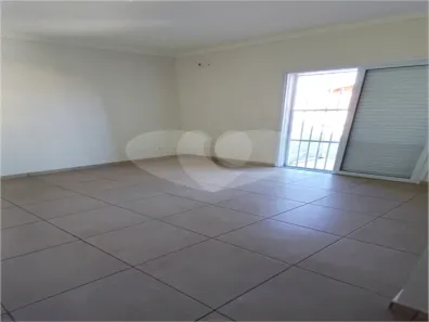 Sobrado com 3 Quartos à venda, 129m² no Jardim Ernestina, São Paulo