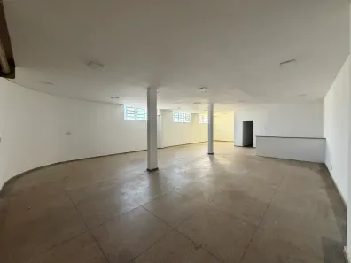 Sobrado com 3 Quartos à venda, 300m² no Residencial Canadá, Goiânia