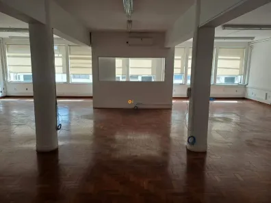 Sala Comercial para alugar, 200m² no República, São Paulo