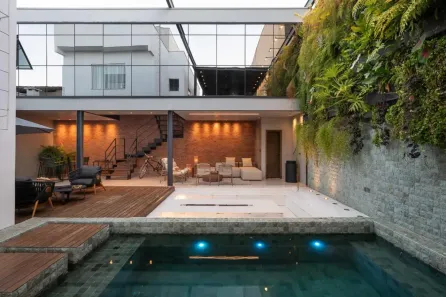Casa com 3 Quartos à venda, 300m² no Grã-Duquesa, Governador Valadares