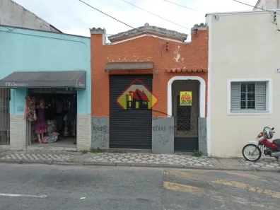 Casa com 3 Quartos à venda, 100m² no Centro, Taubaté