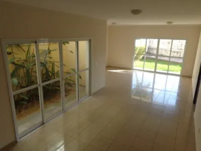 Casa de Condomínio com 4 Quartos à venda, 280m² no Vila Marieta, Campinas