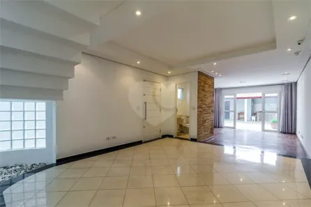 Casa com 3 Quartos à venda, 255m² no Vila Brasílio Machado, São Paulo