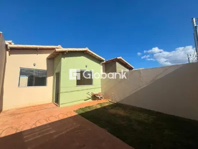 Casa com 3 Quartos à venda, 74m² no Jardim Primavera, Montes Claros