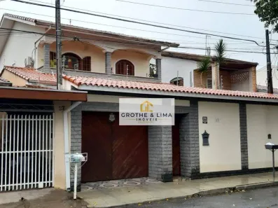 Sobrado com 5 Quartos à venda, 213m² no Jardim Ismênia, São José dos Campos