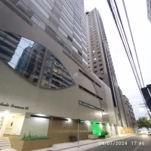 Apartamento com 5 Quartos para alugar, 165m² no Centro, Balneário Camboriú