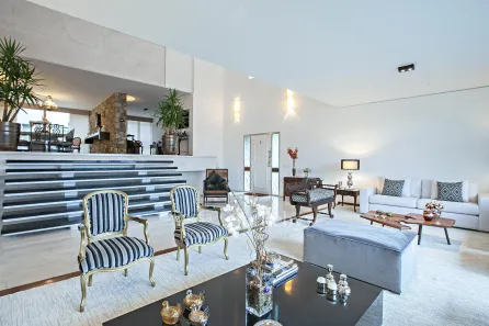 Casa com 5 Quartos à venda, 650m² no Jardim Guedala, São Paulo
