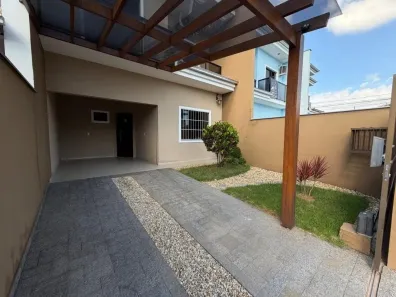 Sobrado com 3 Quartos à venda, 105m² no Costa e Silva, Joinville