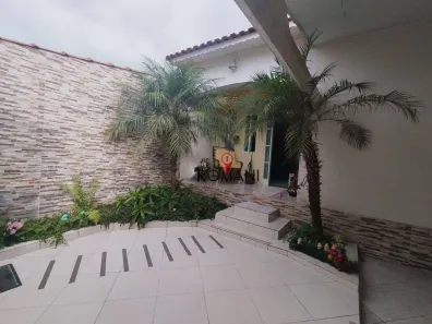 Casa com 3 Quartos à venda, 130m² no Cidade Edson, Suzano