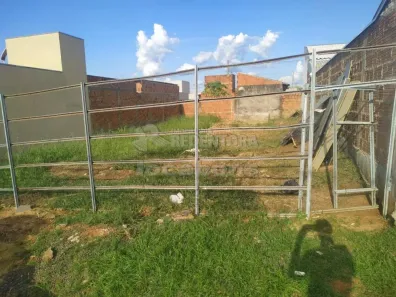 Lote/Terreno à venda, 200m² no Residencial Antonieta II, Guapiaçu
