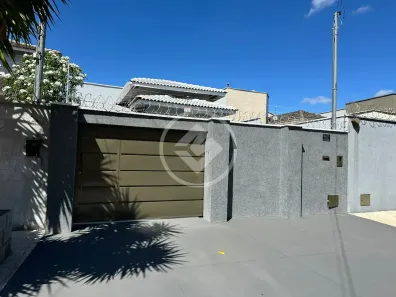 Casa com 3 Quartos à venda, 131m² no Jardim Helvécia, Aparecida de Goiânia