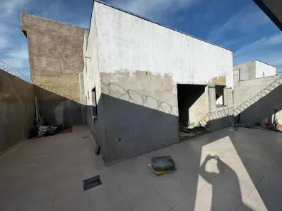 Casa com 3 Quartos à venda, 55m² no Delfino Magalhães, Montes Claros