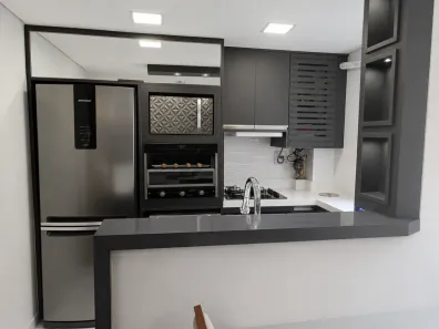 Apartamento com 2 Quartos à venda, 40m² no Pinheirinho, Curitiba