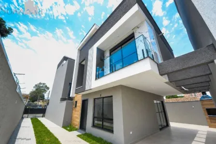 Sobrado com 3 Quartos à venda, 180m² no Guaíra, Curitiba