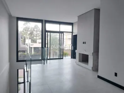 Casa de Condomínio com 3 Quartos para alugar, 198m² no Centro, Gravataí
