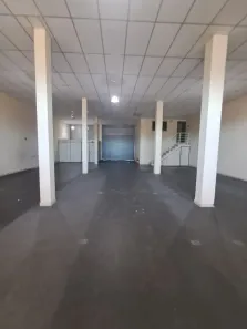 Galpão/Depósito/Armazém para alugar, 400m² no Jardim Santo Elias, São Paulo