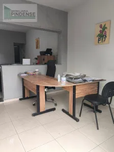 Sala Comercial para alugar, 65m² no Jardim Rosely, Pindamonhangaba