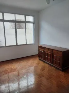 Apartamento com 2 Quartos à venda, 70m² no Gonzaga, Santos