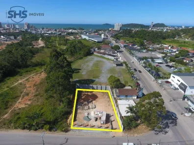 Lote/Terreno à venda, 815m² no Nossa Senhora da Paz, Balneário Piçarras