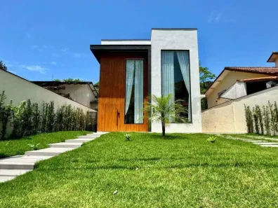 Sobrado com 3 Quartos à venda, 242m² no Park Imperial, Caraguatatuba