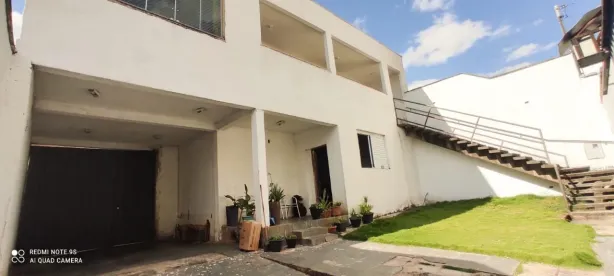 Casa com 6 Quartos à venda, 220m² no Alípio de Melo, Belo Horizonte