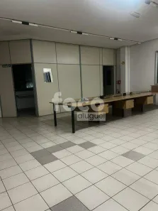 Sala Comercial para alugar, 211m² no Tabajaras, Uberlândia