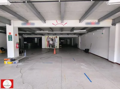 Imóvel Comercial para alugar, 2500m² no Itaigara, Salvador