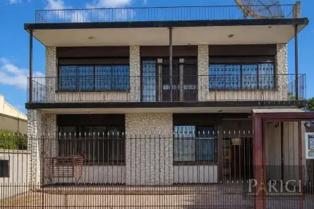 Casa com 6 Quartos para alugar, 400m² no Partenon, Porto Alegre