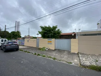 Casa com 3 Quartos para alugar, 233m² no Estados, João Pessoa