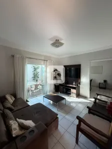 Casa com 3 Quartos à venda, 137m² no Cidade Jardim, Uberlândia