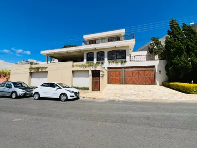 Casa com 4 Quartos à venda, 890m² no Jardim Estância Suíça, Serra Negra