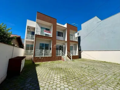 Apartamento com 2 Quartos para alugar, 82m² no Itacolomi, Balneário Piçarras