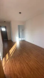 Apartamento com 2 Quartos para alugar, 49m² no Jardim Ísis, Cotia