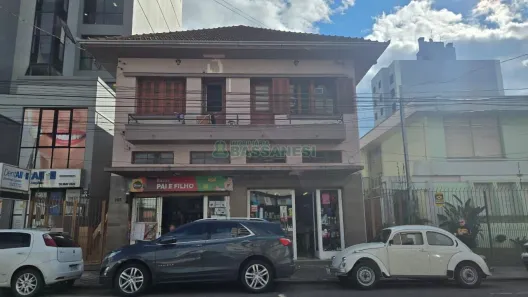 Casa à venda, 300m² no Nossa Senhora de Lourdes, Caxias do Sul