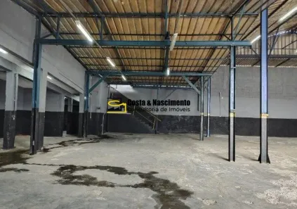 Galpão/Depósito/Armazém para alugar, 950m² no Campestre, Santo André