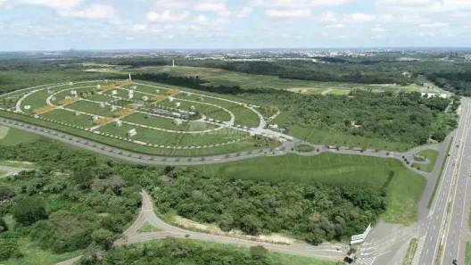 Lote/Terreno à venda, 300m² no Uruguai, Teresina
