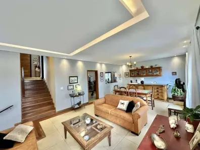 Casa com 3 Quartos à venda, 330m² no Golf Gardens, Carapicuíba