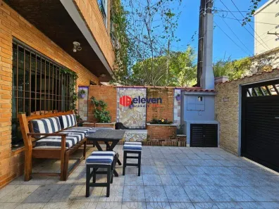 Casa com 4 Quartos à venda, 158m² no Embaré, Santos